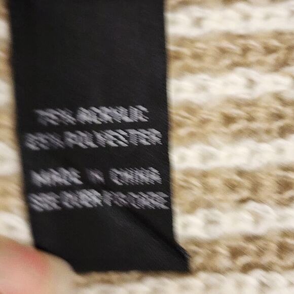 Fortune & Ivy White & Taupe Stripped‎ Cardigan Women's size L - NWOT - Picture 5 of 7